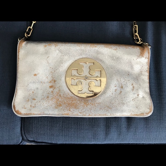 Tory Burch Handbags - Tory Burch metallic gold clutch